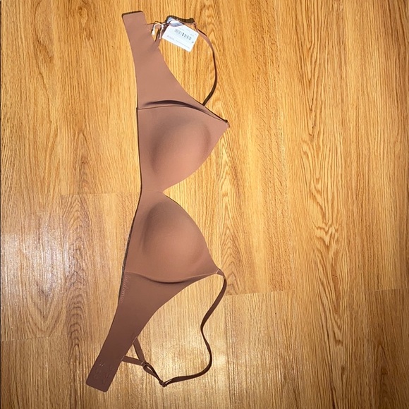 Lululemon Bra - Picture 3 of 9